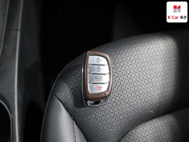 2018 - hyundai avante