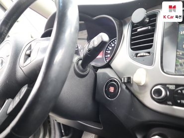 2015 - kia carens