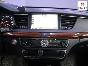 2016 - kia k7