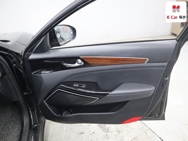 2016 - kia k7