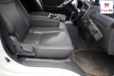 2013 - kia bongo iii