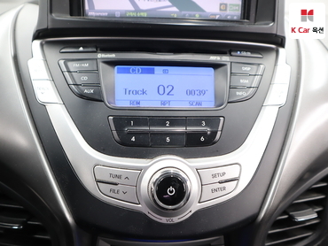 2011 - hyundai avante