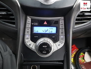 2011 - hyundai avante