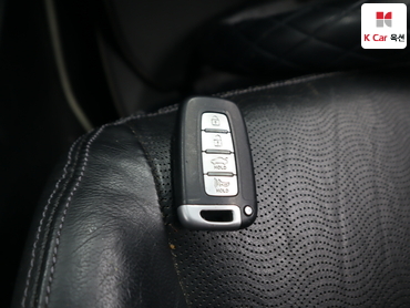 2012 - hyundai avante