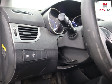 2012 - hyundai avante