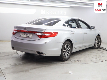 2012 - hyundai grandeur