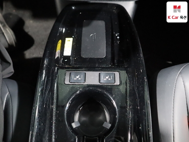 2021 - toyota prius
