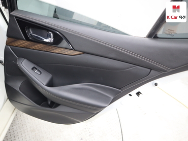 2016 - nissan maxima