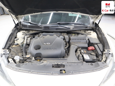 2016 - nissan maxima