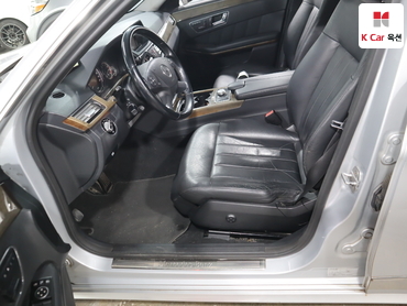 2010 - mercedes-benz e300