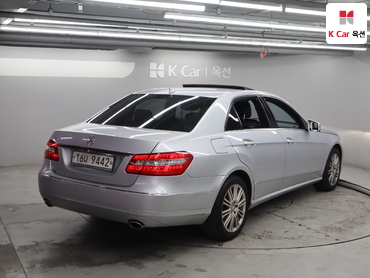 2010 - mercedes-benz e300