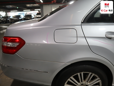 2010 - mercedes-benz e300