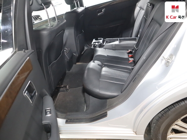2010 - mercedes-benz e300