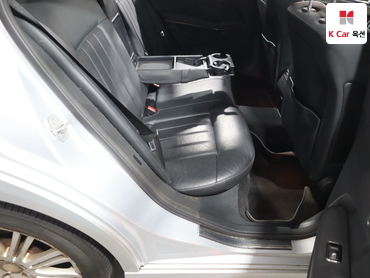 2010 - mercedes-benz e300