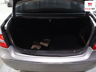 2010 - mercedes-benz e300