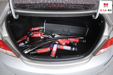 2011 - hyundai accent