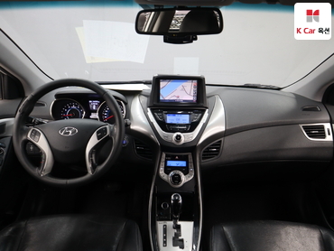2012 - hyundai avante