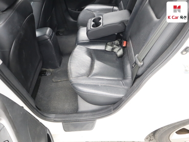 2012 - hyundai avante