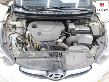 2012 - hyundai avante