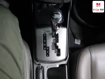 2010 - hyundai avante