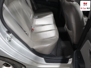2010 - hyundai avante