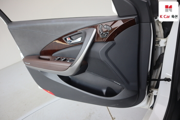 2016 - hyundai grandeur