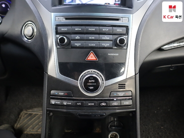 2015 - hyundai grandeur