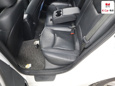 2012 - hyundai avante