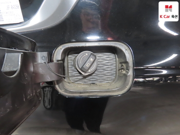 2022 - kia k9