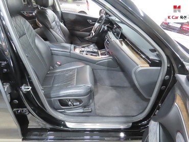 2022 - kia k9