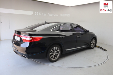 2015 - hyundai grandeur
