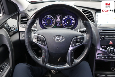 2015 - hyundai grandeur