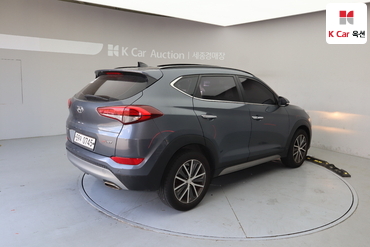 2017 - hyundai tucson