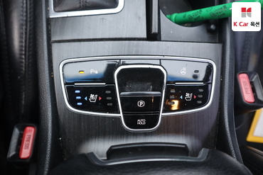 2012 - kia k7
