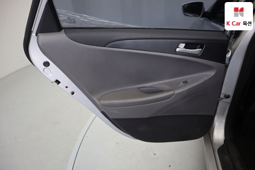 2012 - hyundai sonata