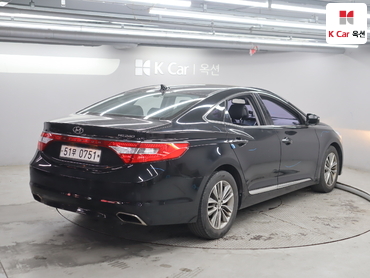 2016 - hyundai grandeur