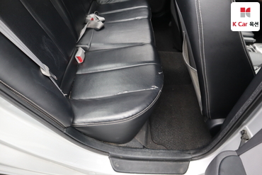 2010 - hyundai avante