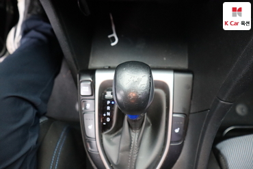 2019 - hyundai veloster