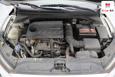 2019 - hyundai veloster