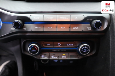 2019 - hyundai veloster