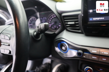 2019 - hyundai veloster
