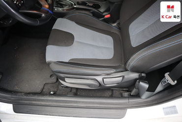 2019 - hyundai veloster