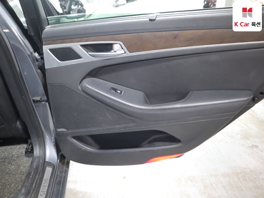 2015 - hyundai g330