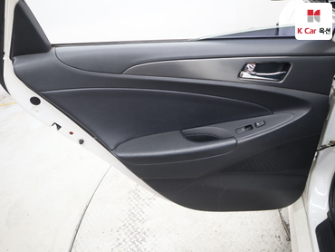 2012 - hyundai sonata