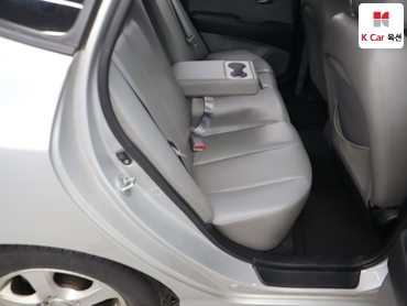 2010 - hyundai avante