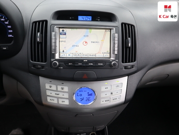 2010 - hyundai avante