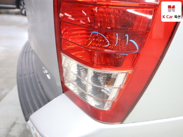 2011 - kia carnival