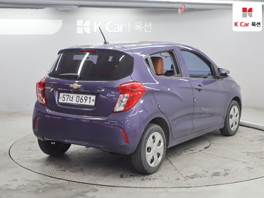 2016 - chevrolet spark
