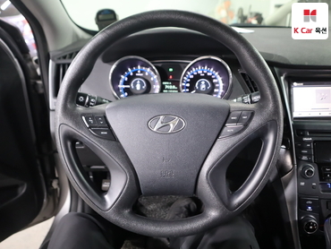 2013 - hyundai sonata