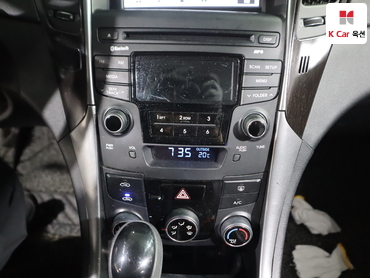 2013 - hyundai sonata